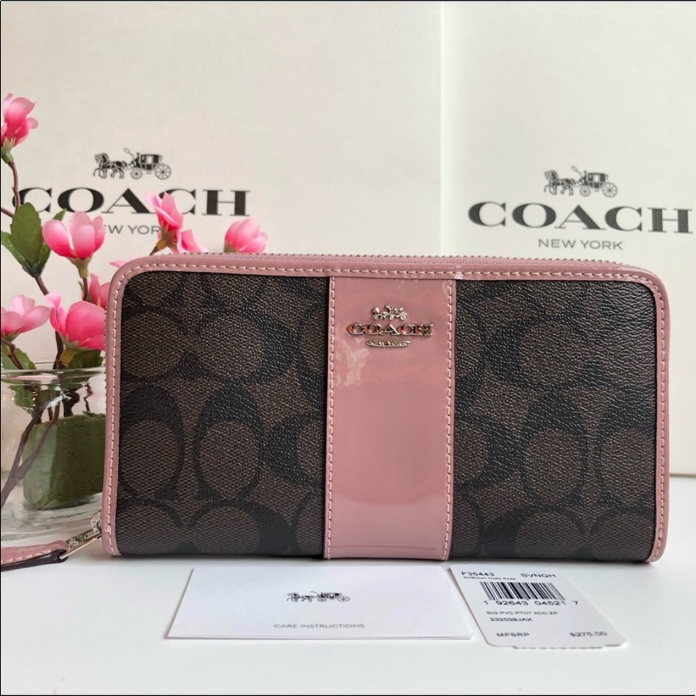 🎀🎀 Coach Signature Accordian Wallet F35433